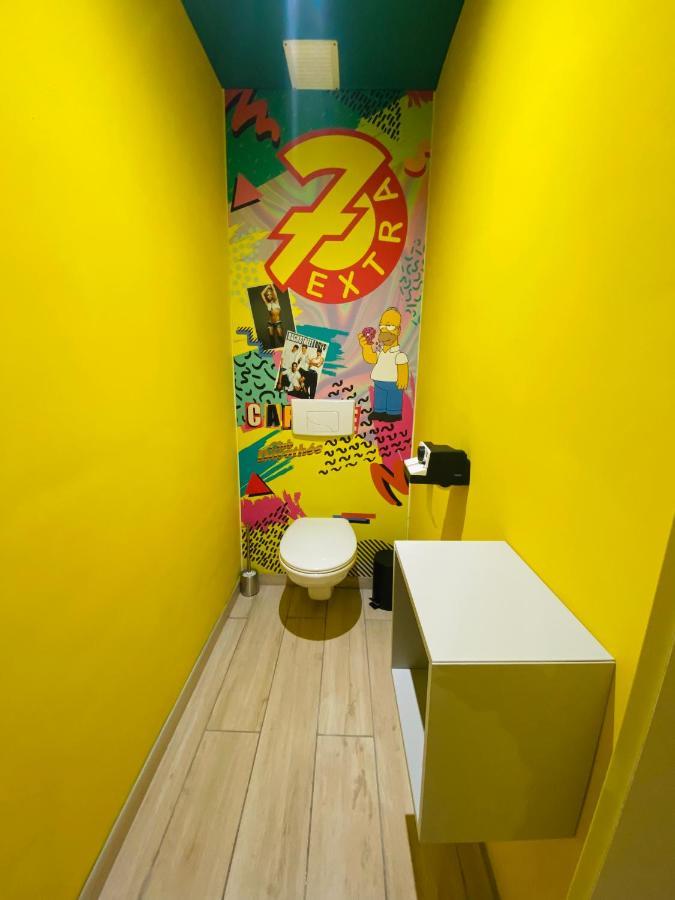 Capsule 90'S - Balneo - Sauna - Flipper - Billard - Netflix - Nintendo Switch & Jeux - Mons Exteriér fotografie